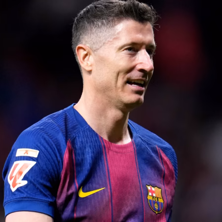 Lewandowski znów bohaterem Barcelony w ważnym meczu ligowym