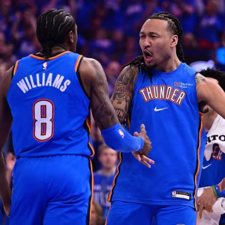 Detroit wyrównuje wynik w serii, Oklahoma ponownie silniejsza od Phoenix