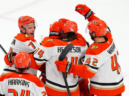 Buffalo remisuje z Montrealem, Vegas wygrywa po dogrywce z Anaheim