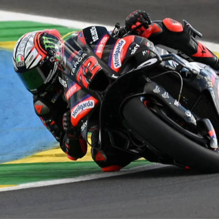 Bezzecchi triumfuje przed własną publicznością: Włoch wygrywa pierwszy domowy wyścig MotoGP