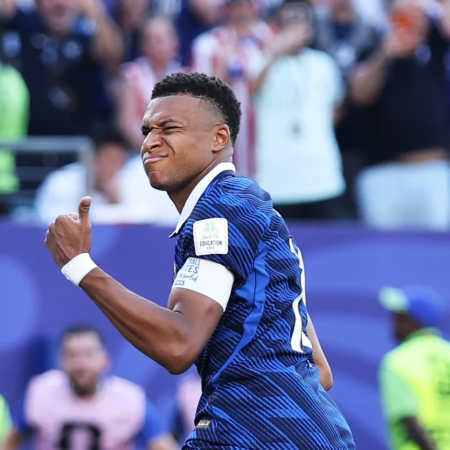 Messi i Mbappe zbliżają się do historycznego rekordu Eusebio na Mistrzostwach Świata