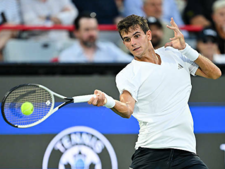 Rafael Hodar ponownie pokonał Muzettiego i kontynuował dobrą passę na turnieju Montreal Masters