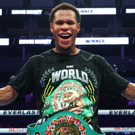Devin Haney może otrzymać status supermistrza WBO: kierownictwo organizacji wysoko oceniło jego osiągnięcia