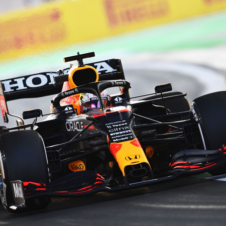 Max Verstappen składa oświadczenie po przedłużeniu kontraktu z Red Bullem do 2030 roku