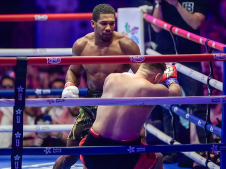 David Adeleye bliski dołączenia do Matchroom Boxing po odejściu z Queensberry